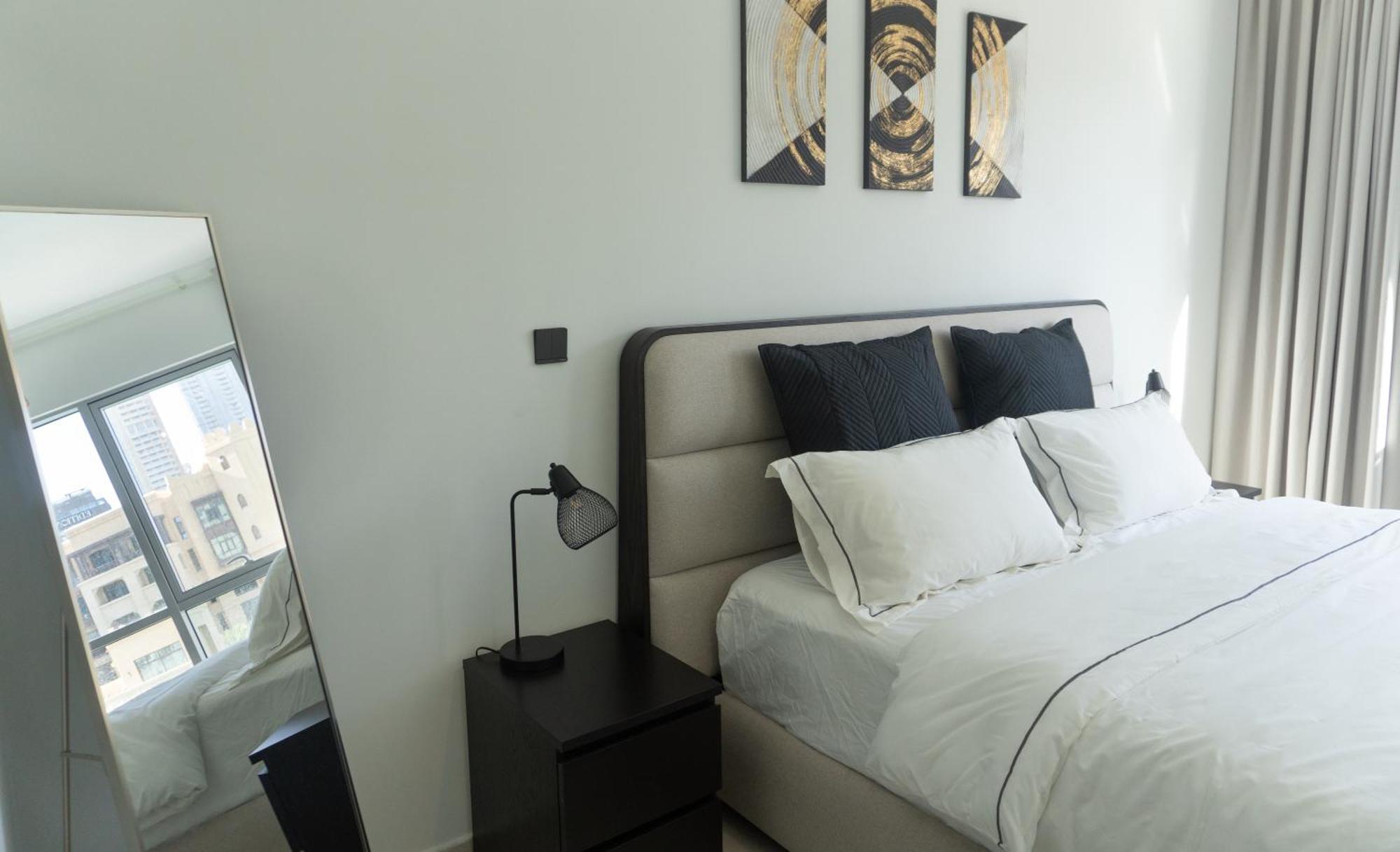 Downtown Oasis, Burj Khalifa Views, Luxury Amenities Διαμέρισμα Ντουμπάι Εξωτερικό φωτογραφία
